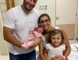 Família:Papai Leonardo, Mamãe Rachel, irmã Pietra e Amaia,