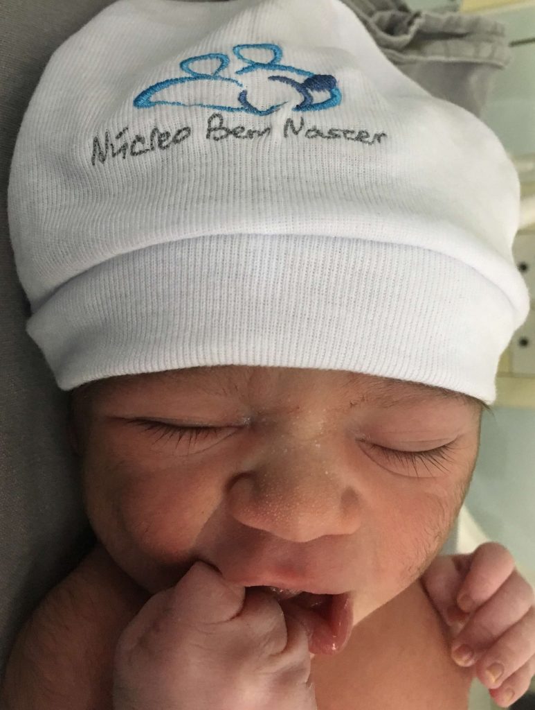 Parto cesáreo; parto respeitoso; cesárea humanizada; apresentação pélvica