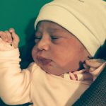 Sophia tirando uma sonequinha.