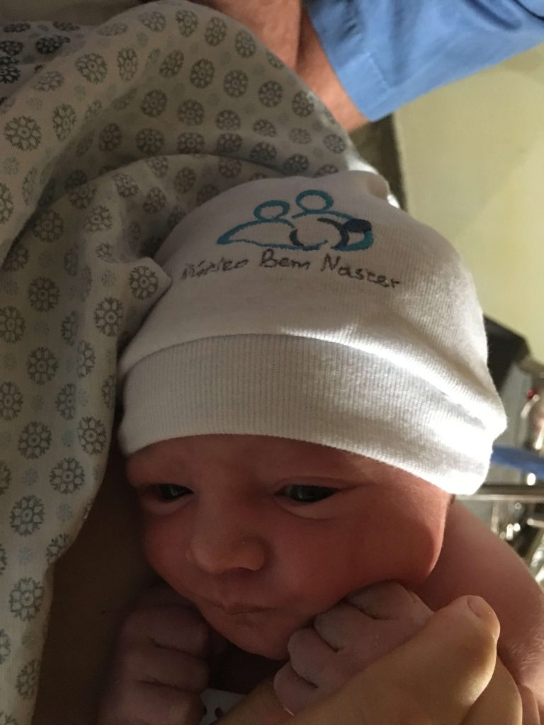 Parto humanizado; parto normal; parto na penumbra; parto respeitoso; Parto em proclive; parto hospitalar