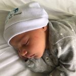 Cesárea humanizada; Parto humanizado; pele a pele; parto cesáreo; parto na penumbra; parto respeitoso; Parto com o Pai; Bem Nascida