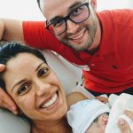 Felicidade estampada no rosto dos papais.