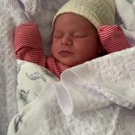 Felicidade estampada no rosto dos papais.