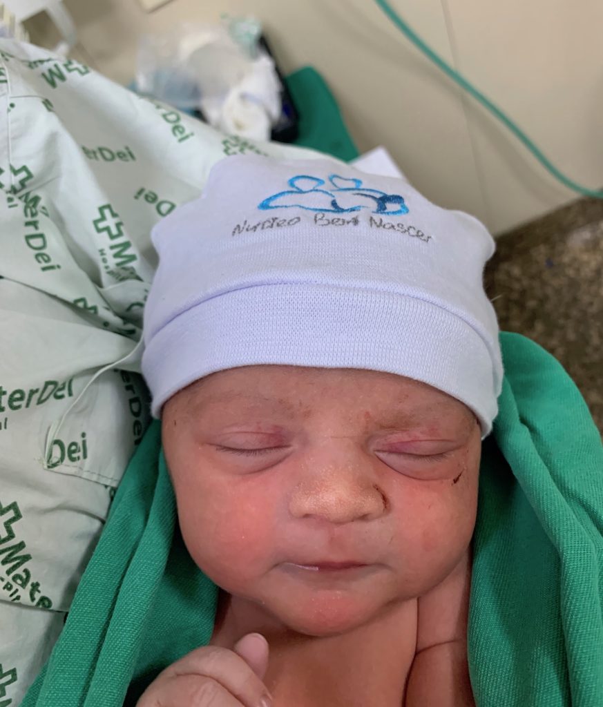 Parto na penumbra; parto humanizado; parto cesariana; parto respeitoso; parto cesárea; cesárea intra-parto; cesárea iterativa