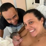 Felicidade estampada no rosto dos papais.