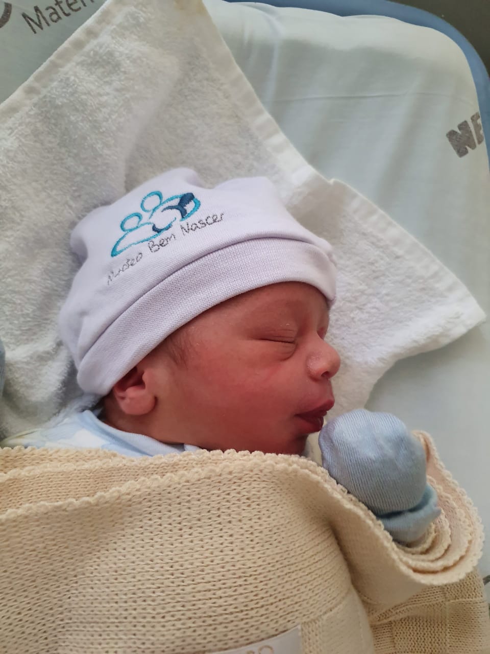 162808f2-a391-4989-af2c-4f8f17849b90