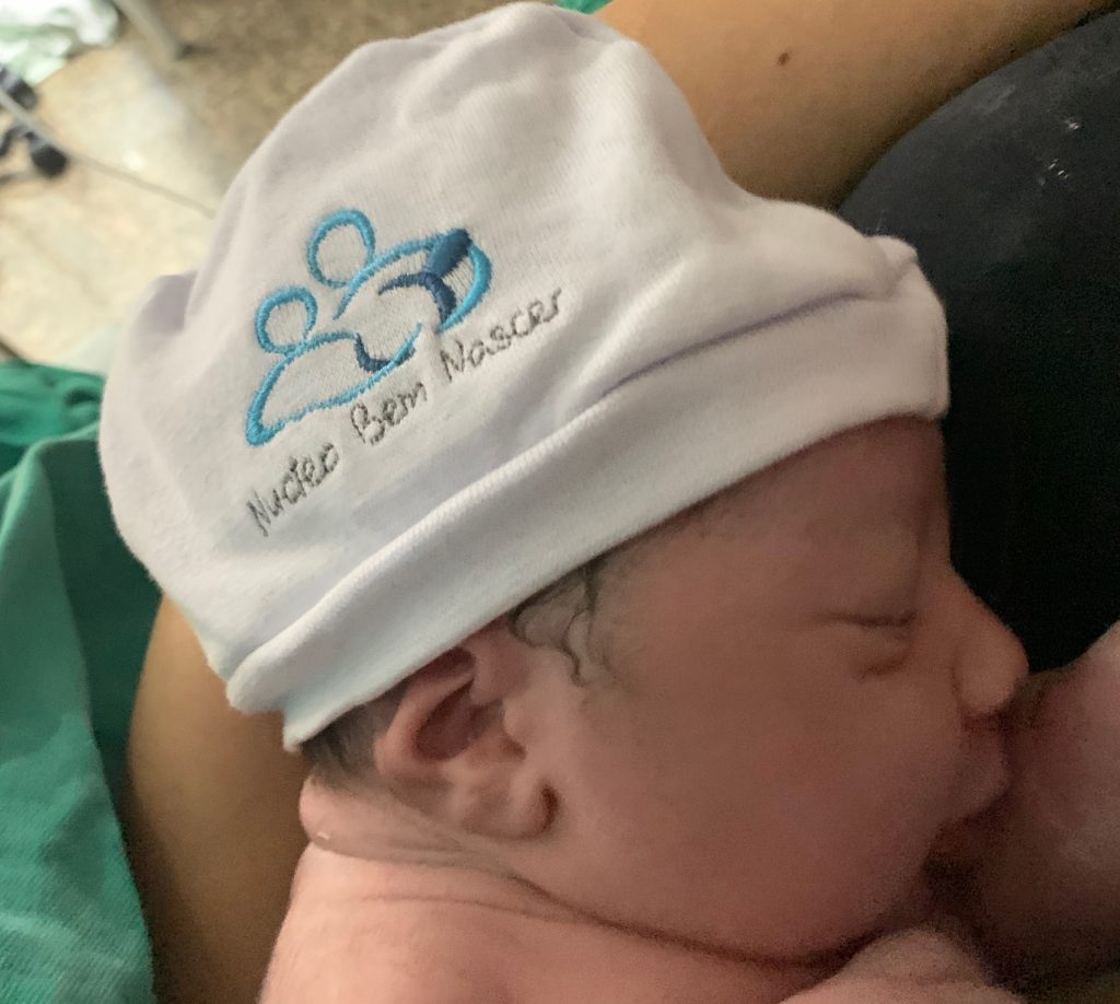 BIRTH; NBN; Parto humanizado; parto normal; parto na penumbra; parto respeitoso; Parto no banquinho de parto; Parto na banqueta de parto; parto em suíte; parto sob analgesia