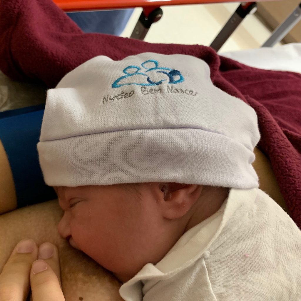 Parto na penumbra; BIRTH; parto humanizado; parto cesariana; parto respeitoso; parto cesárea; cesárea intra-parto; Bem-Nascida