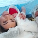 Primeira fotografia em família da Carolina