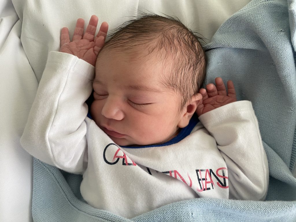 Parto Humanizado; Parto Respeitoso; Bem-Nascido; BIRTH; Parto na penumbra; Parto Leboyer; Cesárea Intra-Parto