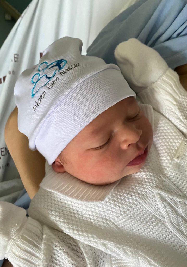 Parto Cesáreo; Parto Humanizado; Parto Respeitoso; Bem-Nascido; BIRTH; Parto na penumbra; Parto Leboyer