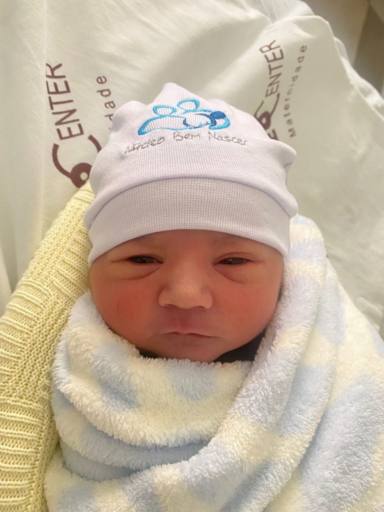 Bem-nascido Antônio.