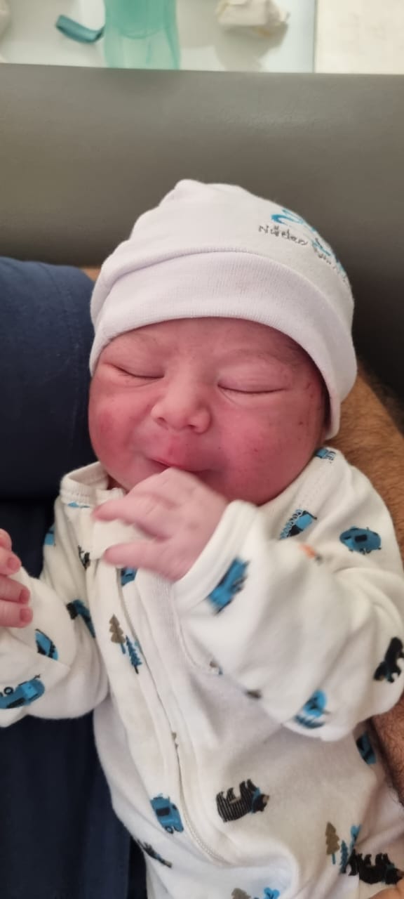 Bem-nascido Eduardo.