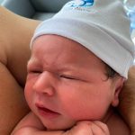 Só alegria com a Lavínia nos braços.