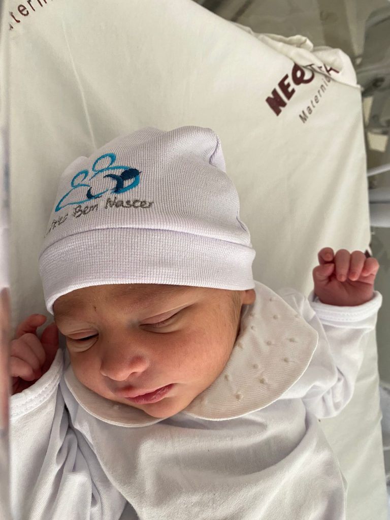 Bem-nascida Maria Valentina.