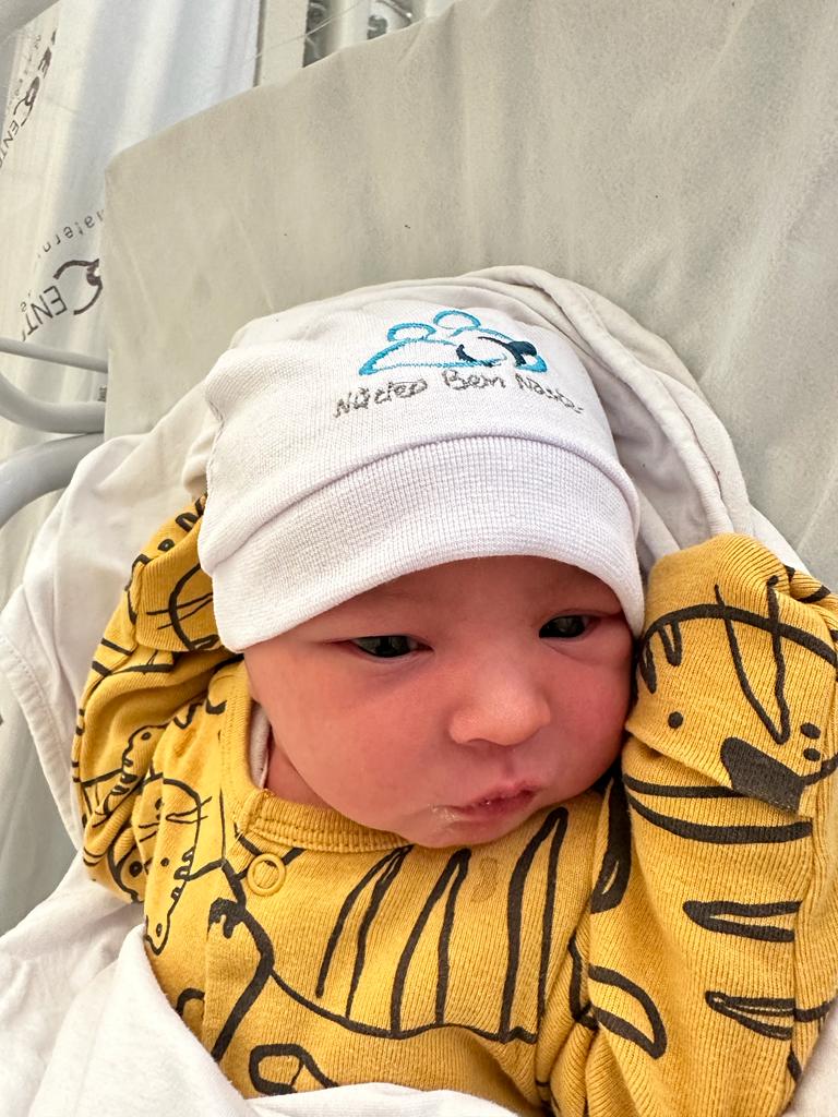 Bem-nascido Gustavo.