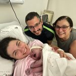 Primeira foto em família do Gustavo.