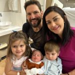 Primeira fotografia de família da Gianna.